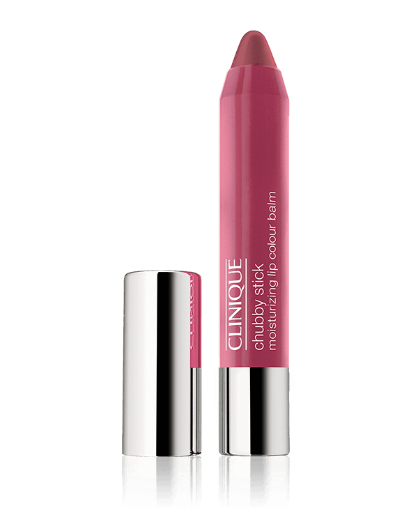 Chubby Stick Lip Colour, Δε χρειάζεται καθρέφτης. Μία λαμπερή γκάμα αποχρώσεων για να αναμίξετε και να χτίσετε, χωρίς να κάνετε λάθος.